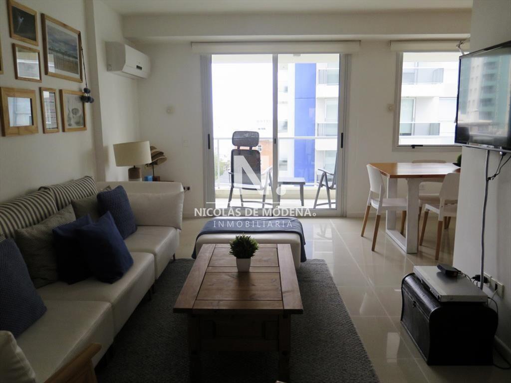 Apartamento ideal de 2 dormitorios en Brava Punta del Este.