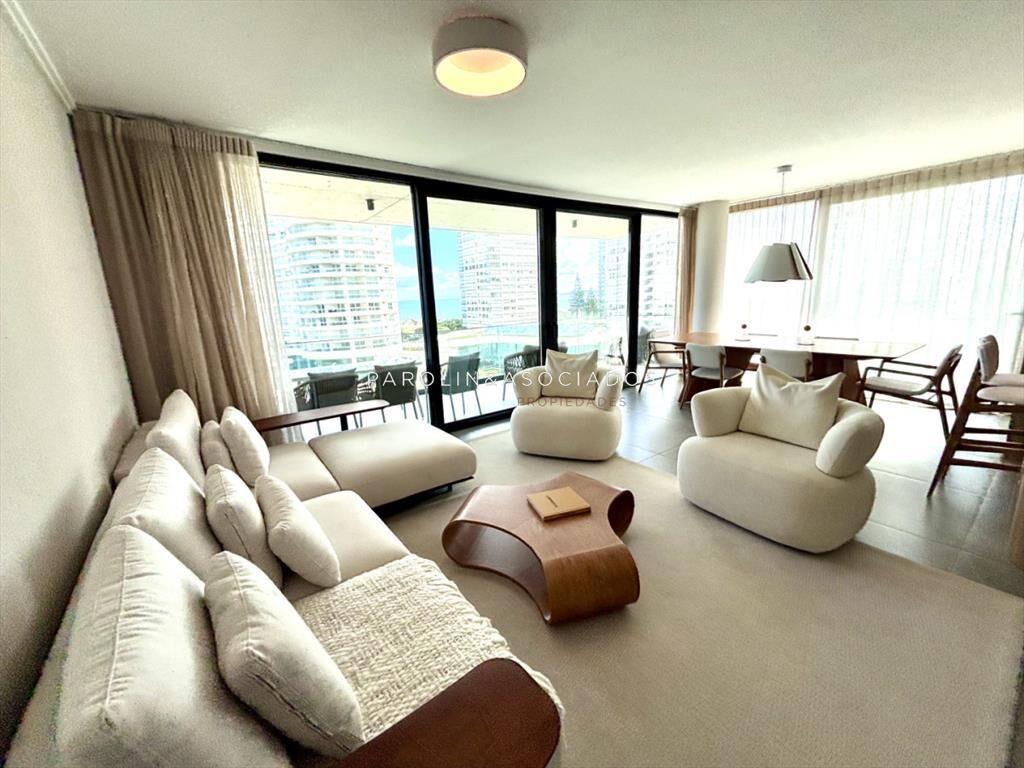 EXCLUSIVO APARTAMENTO EN VENTA DE 3 DORMITORIOS