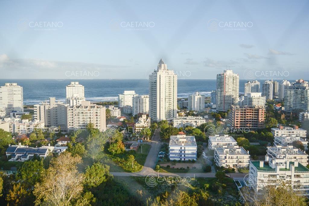 Apartamento de 2 dormitorios en Roosevelt - Punta