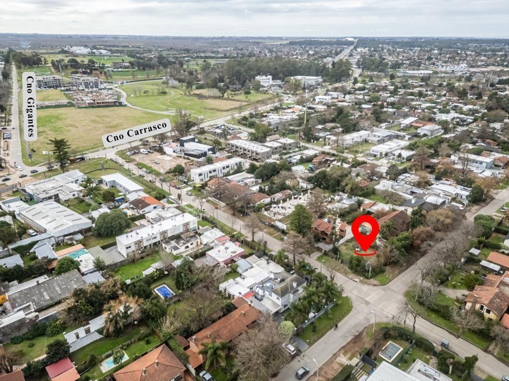 Terreno en venta de 527m2 en Carrasco Norte
