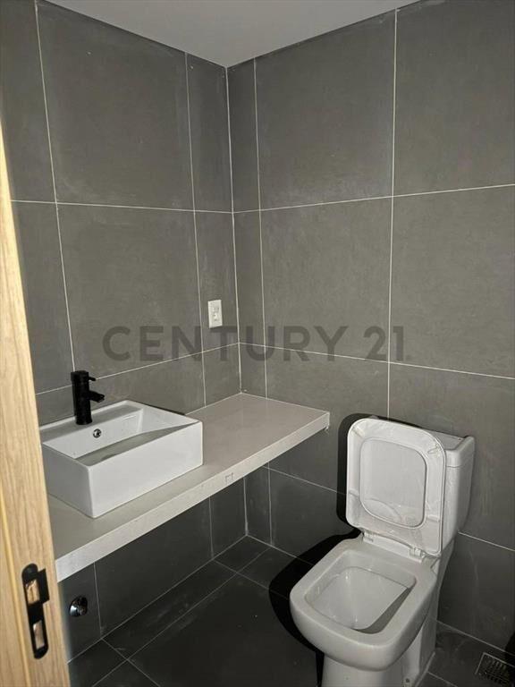 Apartamento cordon 2 dormitorios 2 GARAGE con BALCON