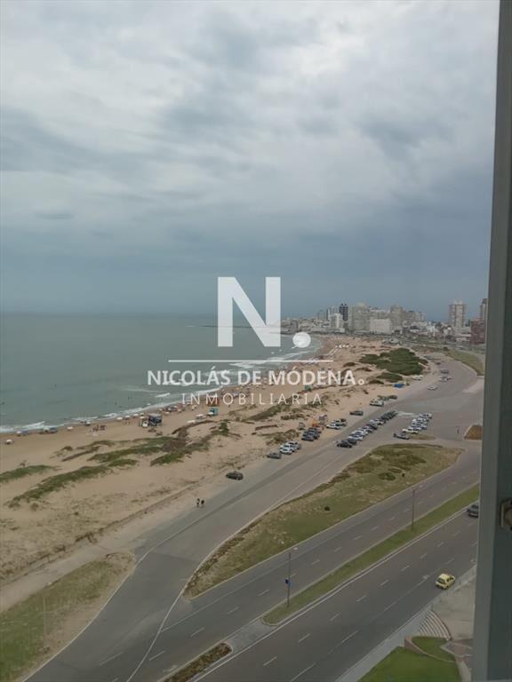 PRIMERA LINEA PLAYA BRAVA