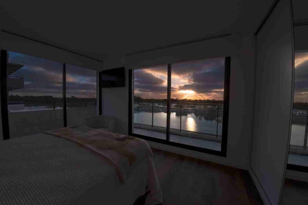 Venta apartamento 3 dormitorios en INTERLAGOS NOVO