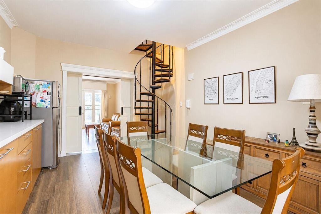 Venta Casa, 5 dormitorios, gran jardín, parrillero | Carras