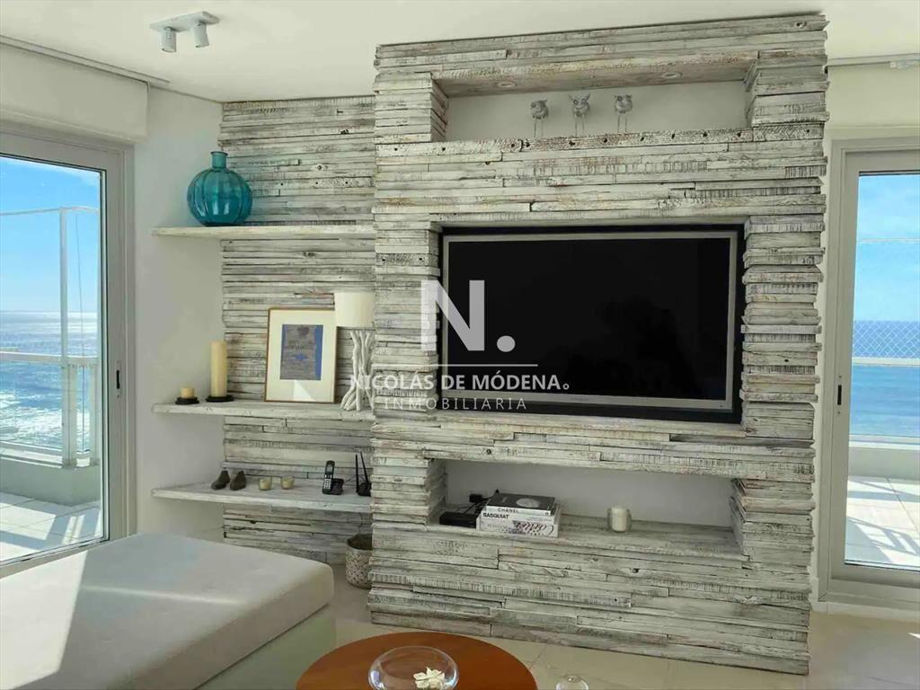 PentHouse de cuatro dormitorios en suite en Le y