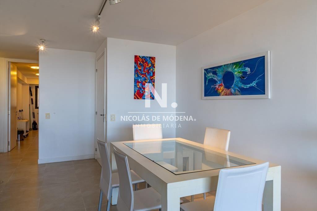 Vende departamento de 2 dormitorios en suites, en