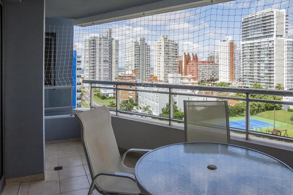 Apartamento en venta de 3 dormitorios en Forest Tower , Pun