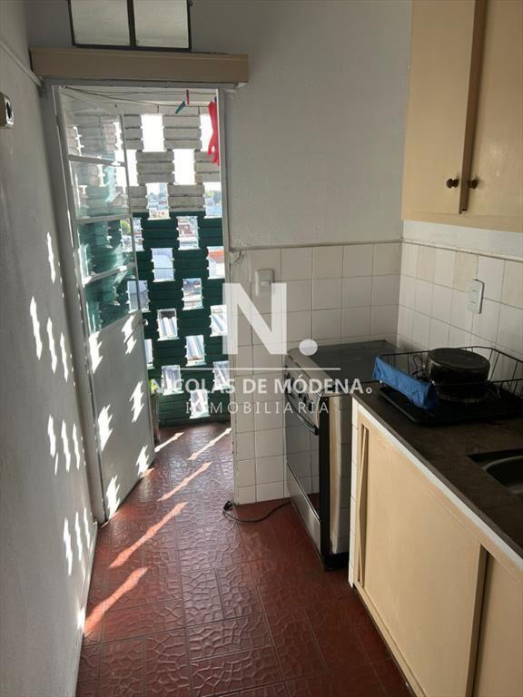 Vende impecable apartamento de 2 dormitorios, en