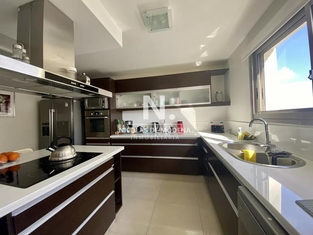Imperiale I esquinero con agradable vista en