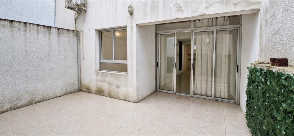Venta apartamento Pocitos 2 dormitorios patio 2bañ