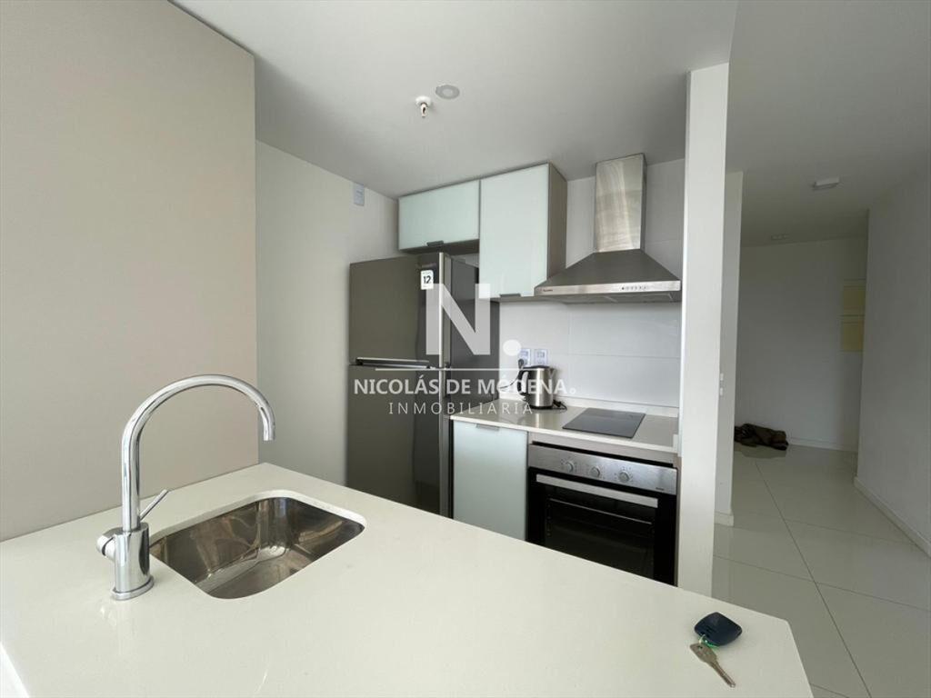 Alquiler Anual Apartamento Art Tower Punta del Este