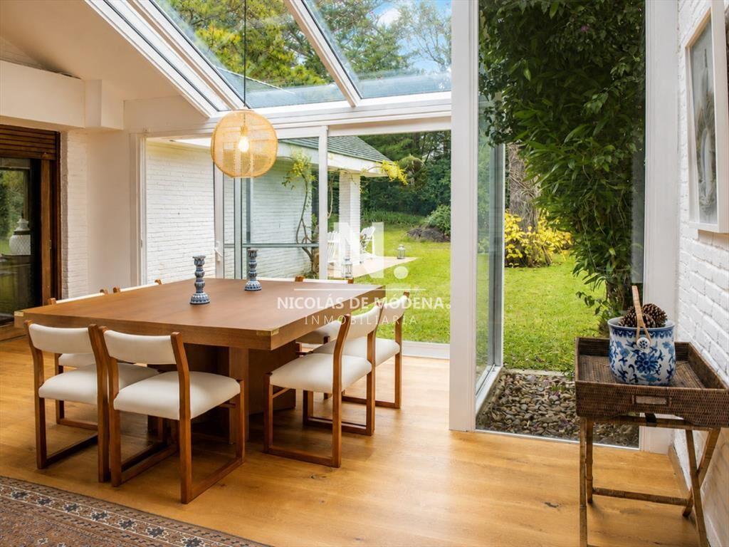 Elegante residencia en Venta en San Rafael al mar