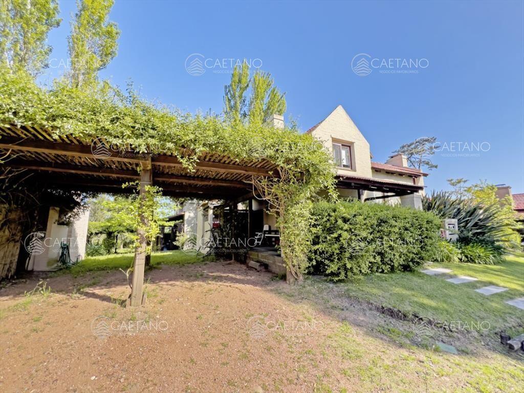 Casa en venta en Barrio privado