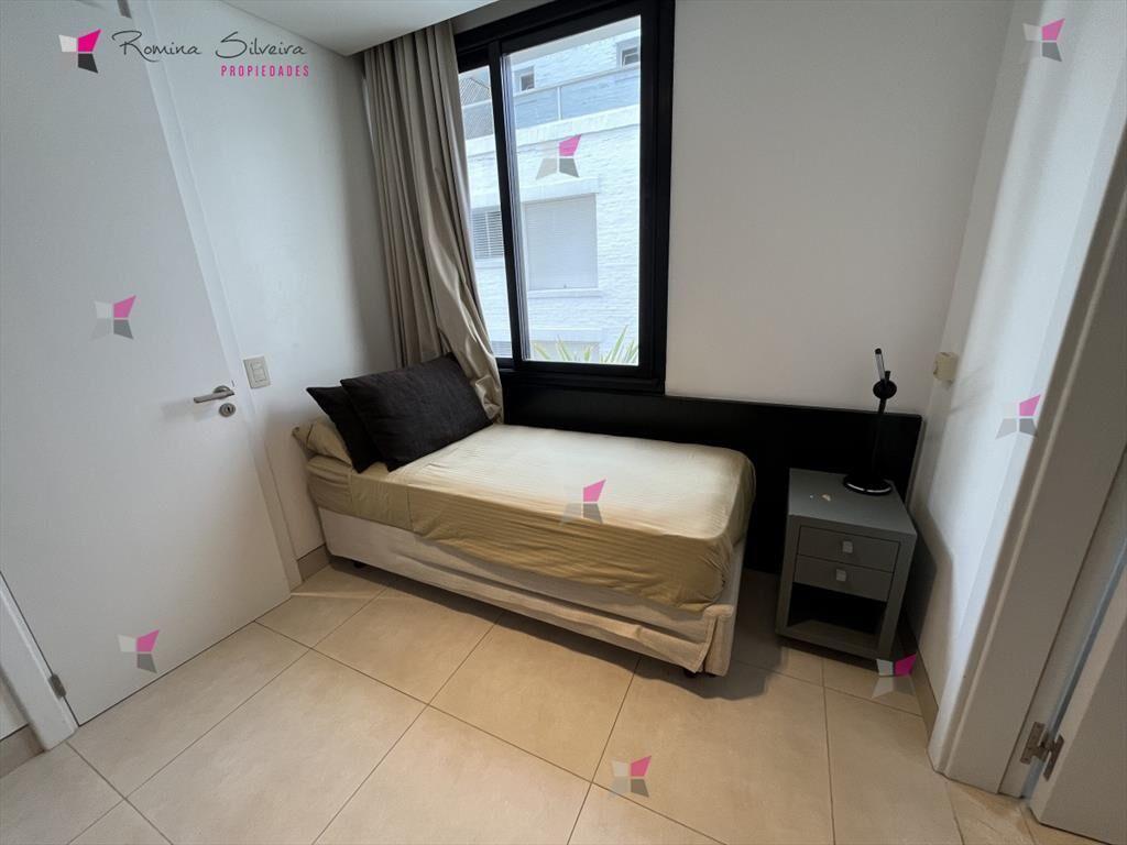 Venta APARTAMENTO PENTHOUSE 3 DORMITORIOS MAS DEPENDENCIA E