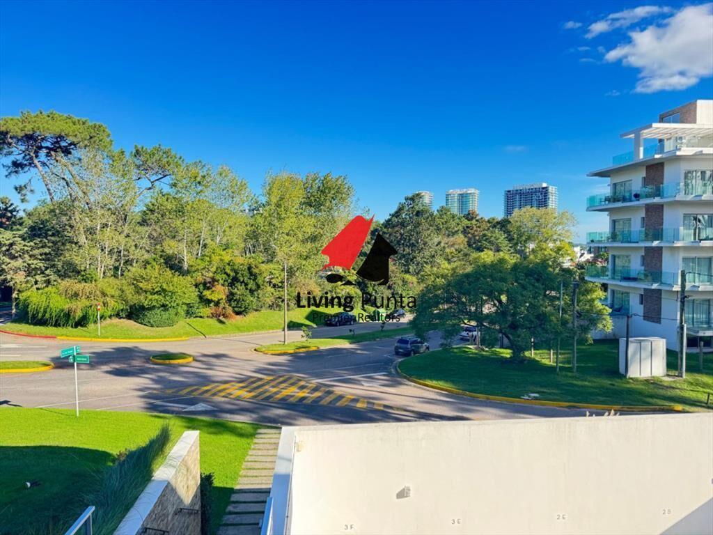 Apartamento a 400 metros de la playa mansa parada