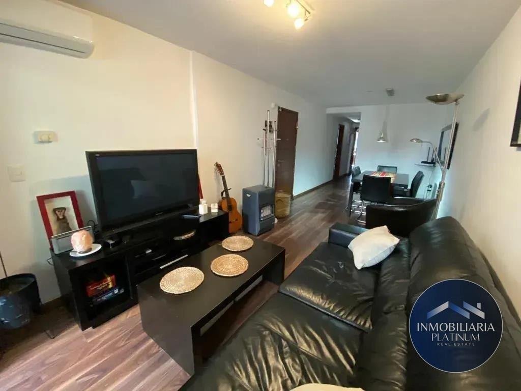 Apartamento en Punta Carretas | 2 Dormitorios, Cochera y...