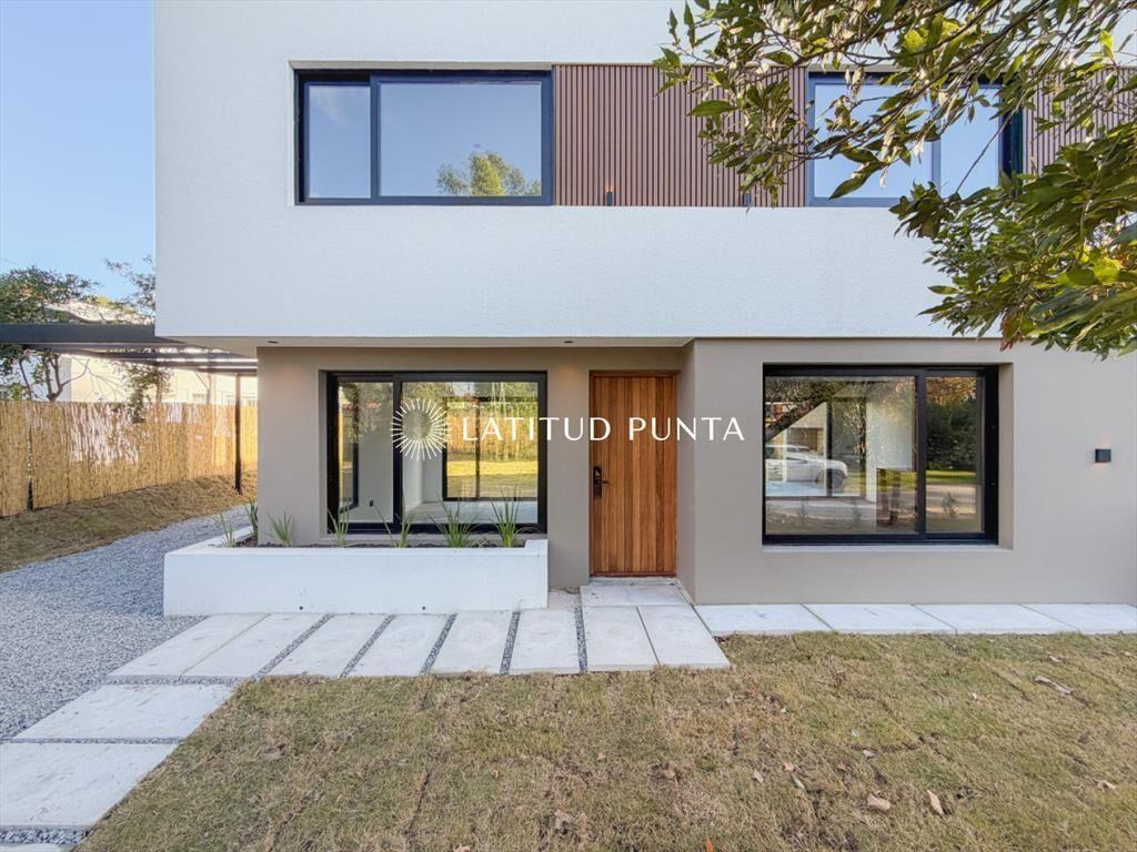 Casa a estrenar en Barrio Córdoba, 3 dormitorios