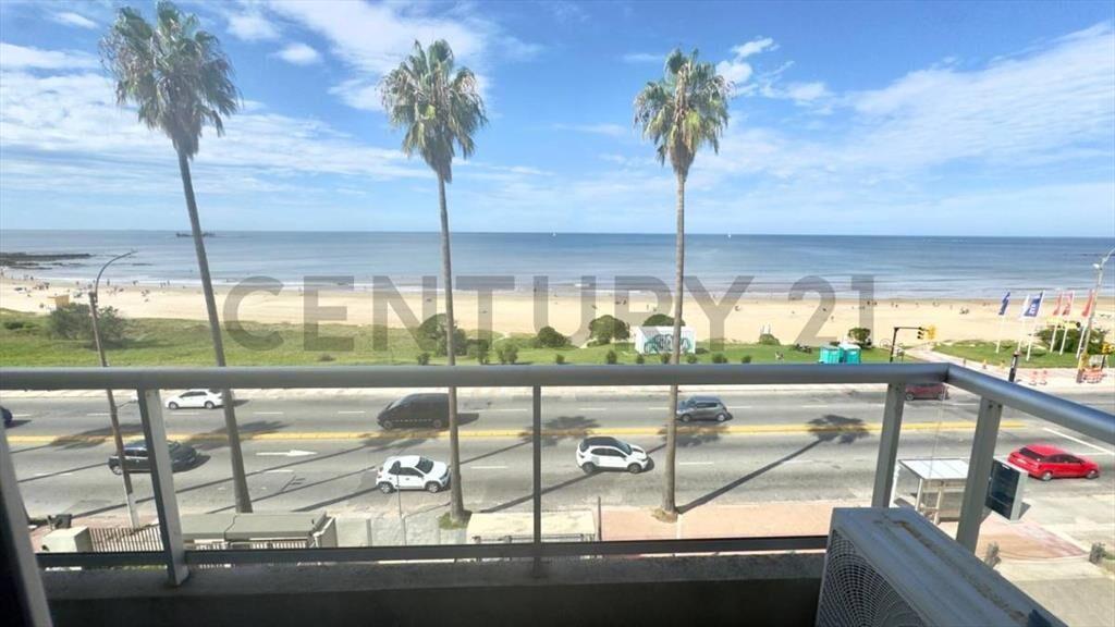VENTA APARTAMENTO BUCEO FRENTE AL MAR, 3 DOR, BALCON,GARA...