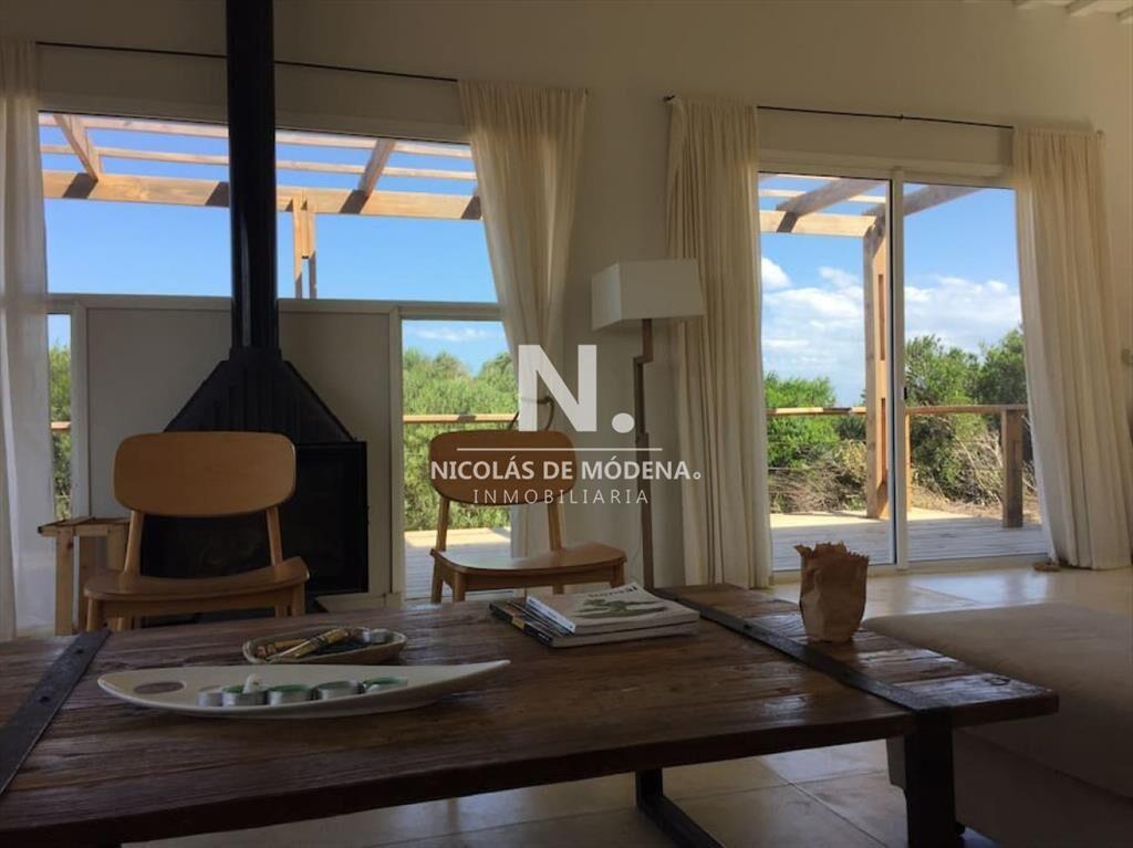 Casa Venta Manantiales, Punta Piedras