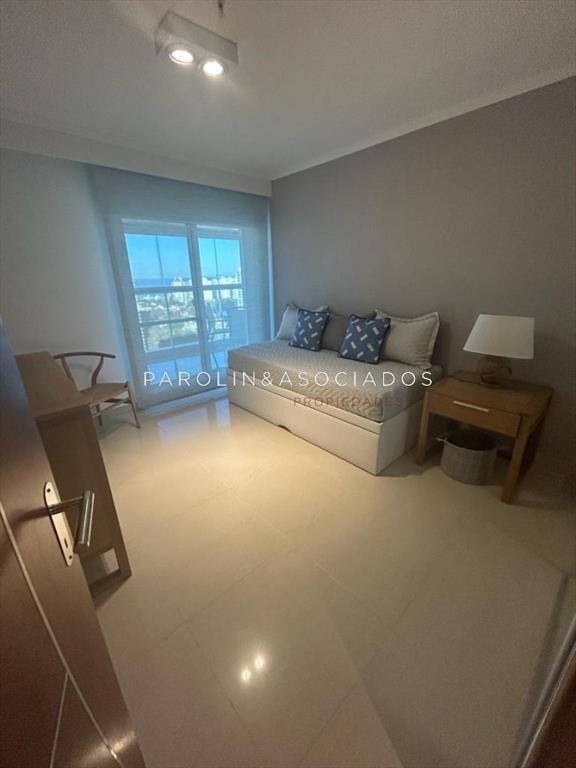Apartamento 2 dormitorios Miami Boulevard Mansa