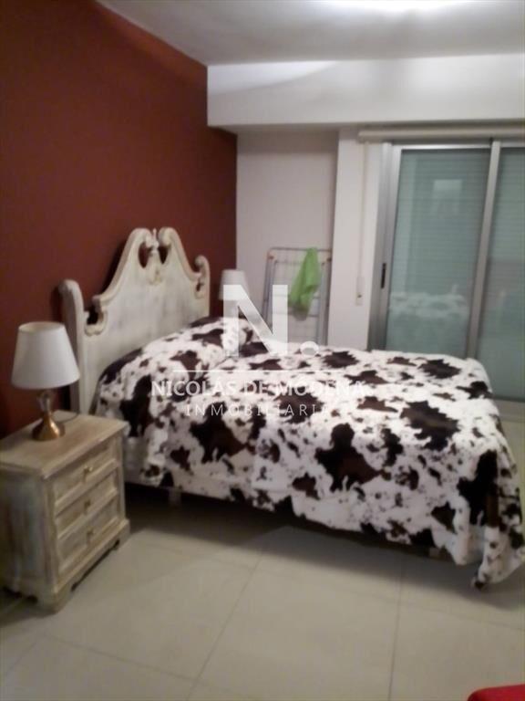 Apartamento con excelente ubicación.