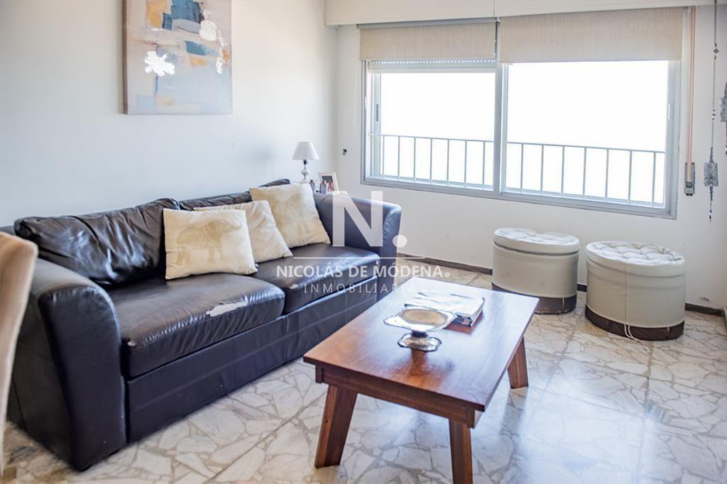 Departamento de 1 dormitorio y medio en venta en