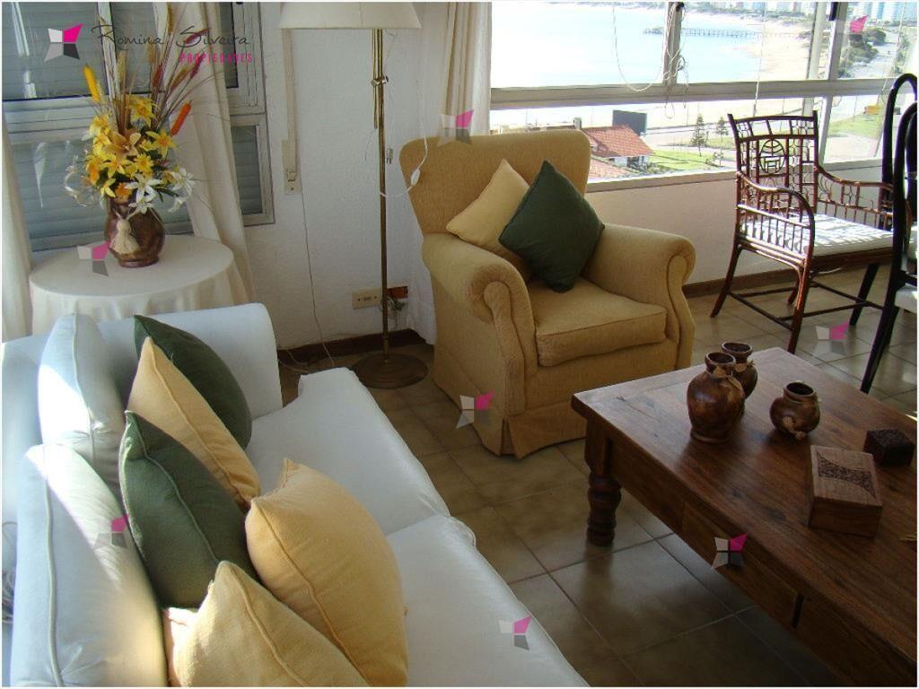 ALQUILER TEMPORARIO DE APARTAMENTO DE 2 EN PUNTA