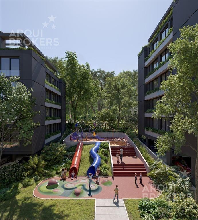Apartamento penthouse de tres dormitorios en venta en Parqu