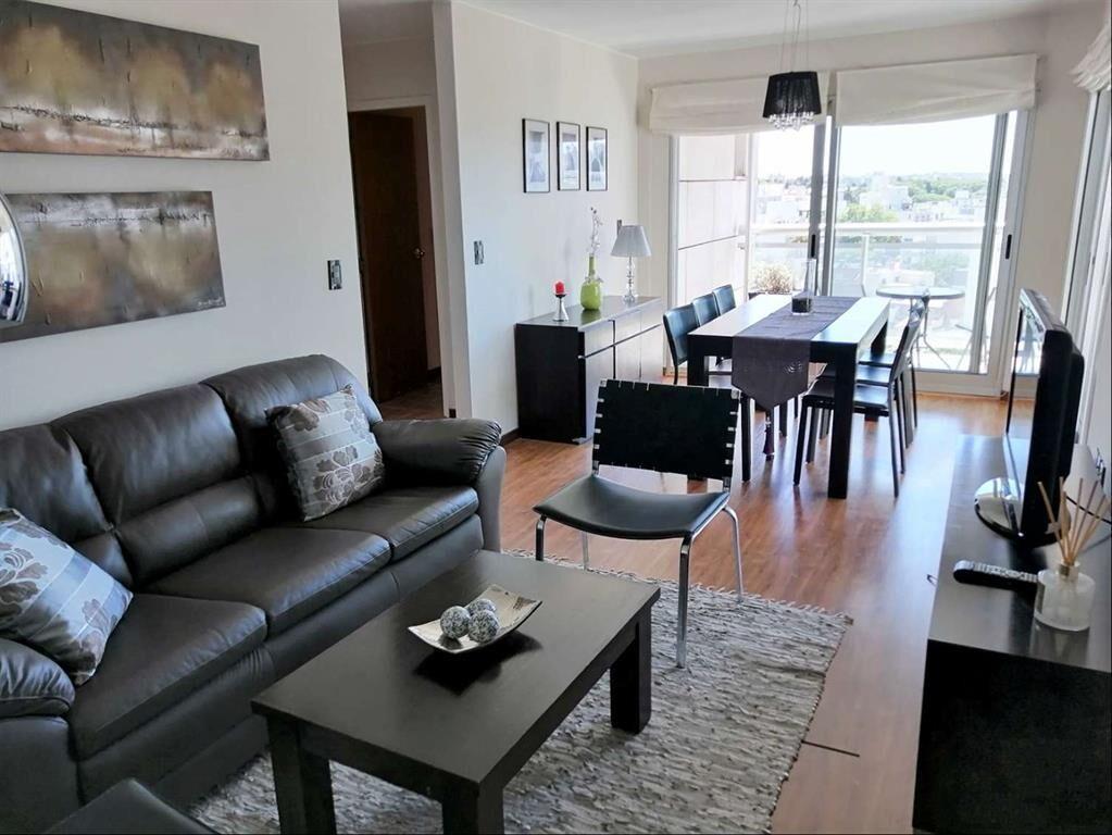 ALQUILER DE APARTAMENTO CON MUEBLES EN TORRES NÁUTICAS. IMP