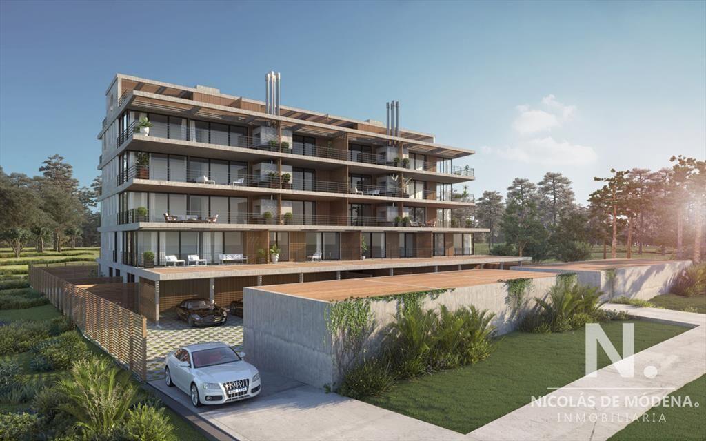 Vende apartamento en Manantiales de 2 dormitorios.