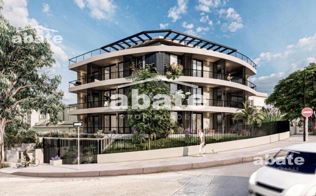 Venta Apartamento 2 dormitorios con Terraza al frente A Est