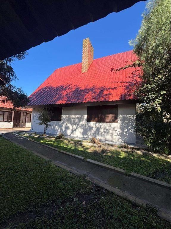 Venta Parque del Plata Cabaña de 4 dormitorios 2 baños pisc