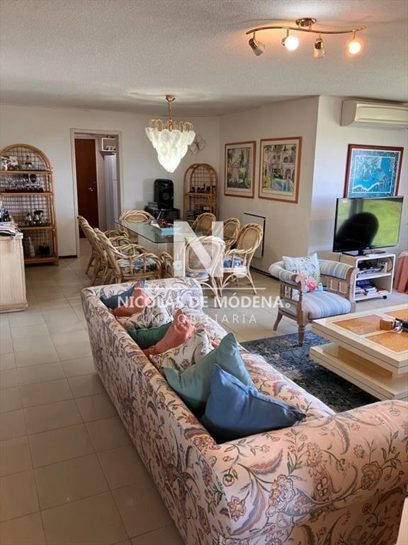 Vende hermoso depto de 3 dormitorios con vista,