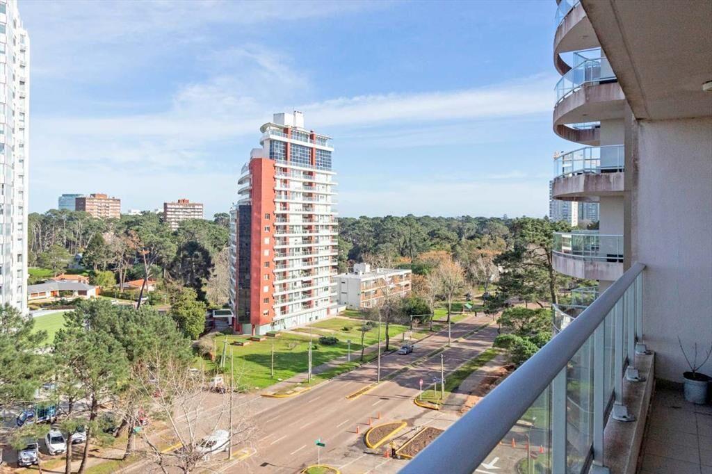 Venta de apartamento 3 dormitorios en Roosevelt