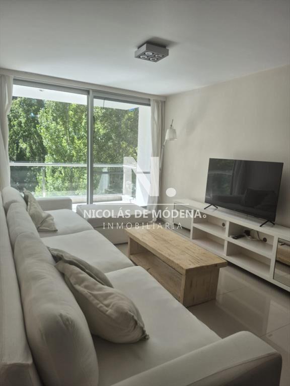 Apartamento en Venta de 2 dormitorios en Punta