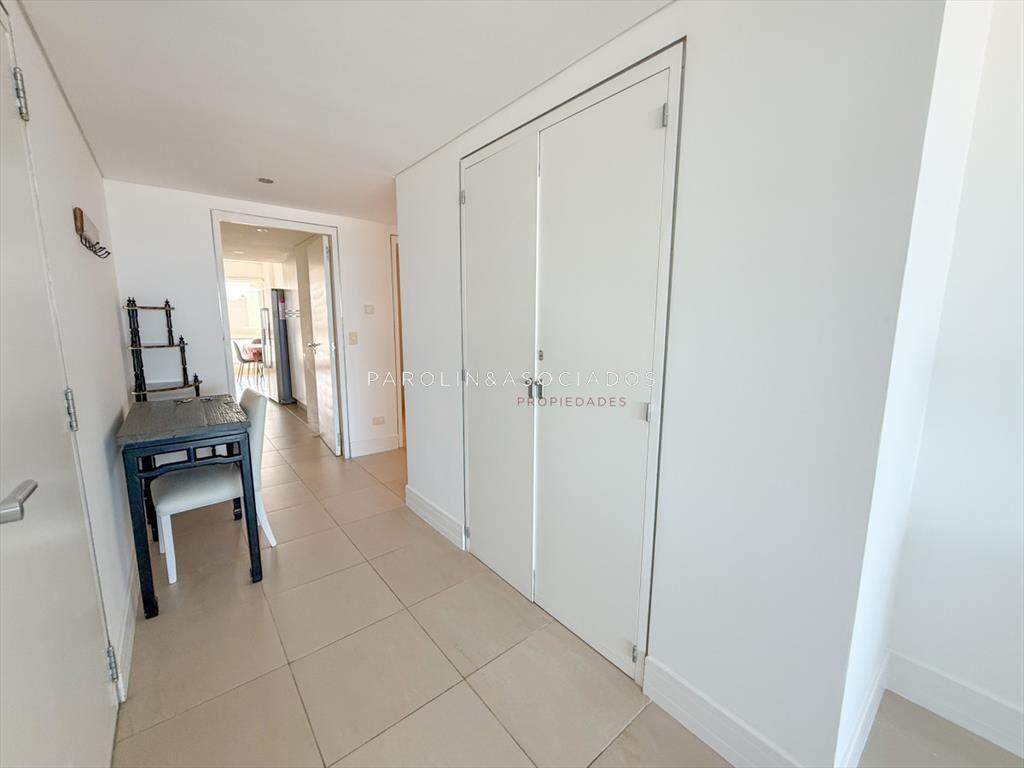 Apartamento en venta de 2 dormitorios y de en Le