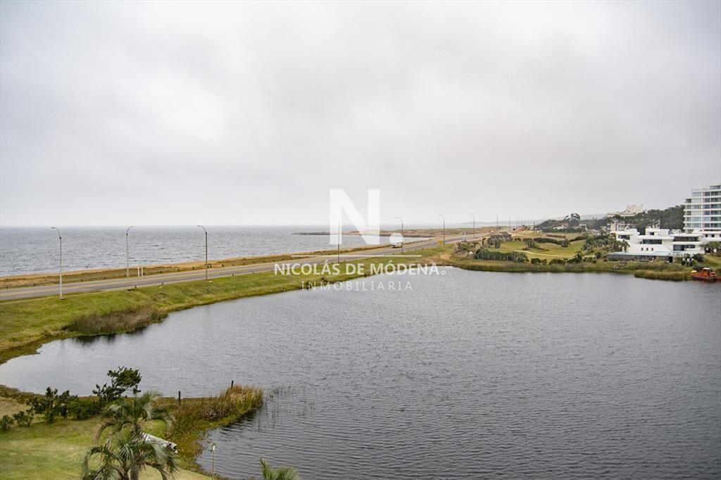 Apartamento con excelente vista en terraza de la