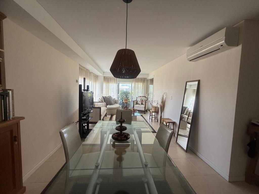 Apartamento en venta en Torre del Mar, Punta del