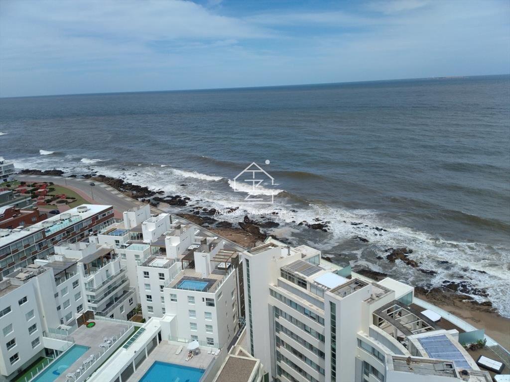 apartamento en zona de Peninsula con hermosa vista a playa
