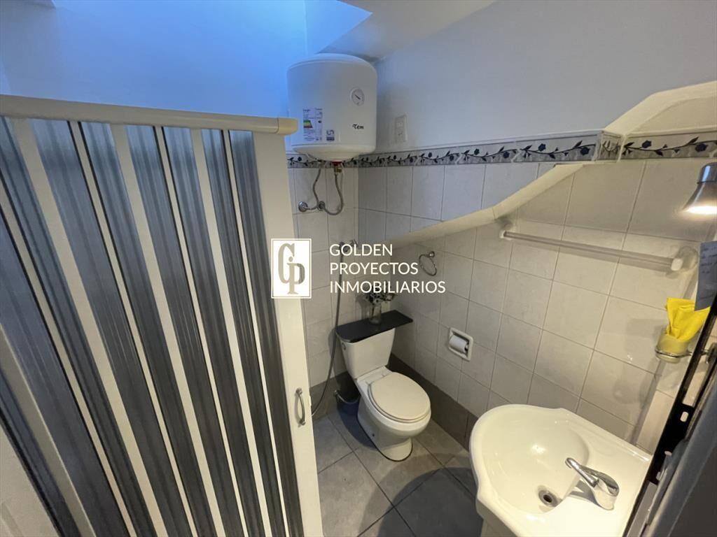 apartamento en venta un dormitorio y patio en Brazo Orienta