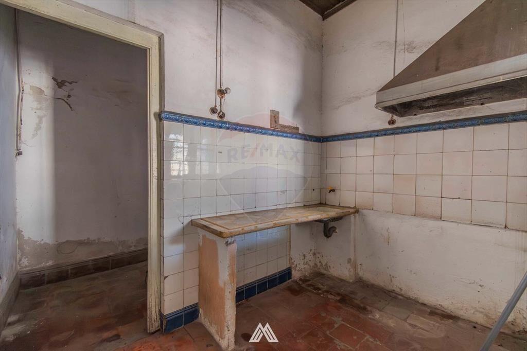 Se vende centro de Pando con vivienda y locales