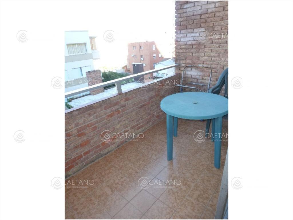 Apartamento en Peninsula, 3 dormitorios *