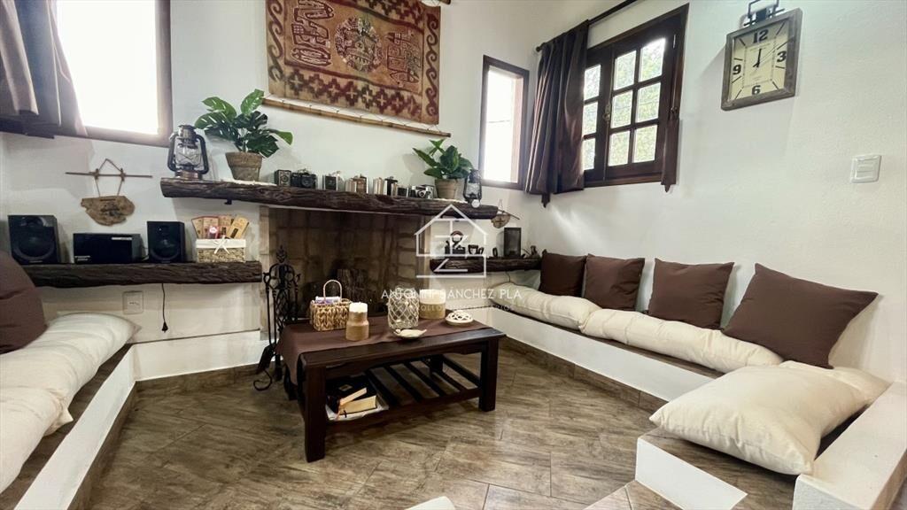 Casa Venta 5 dormitorios Pinares