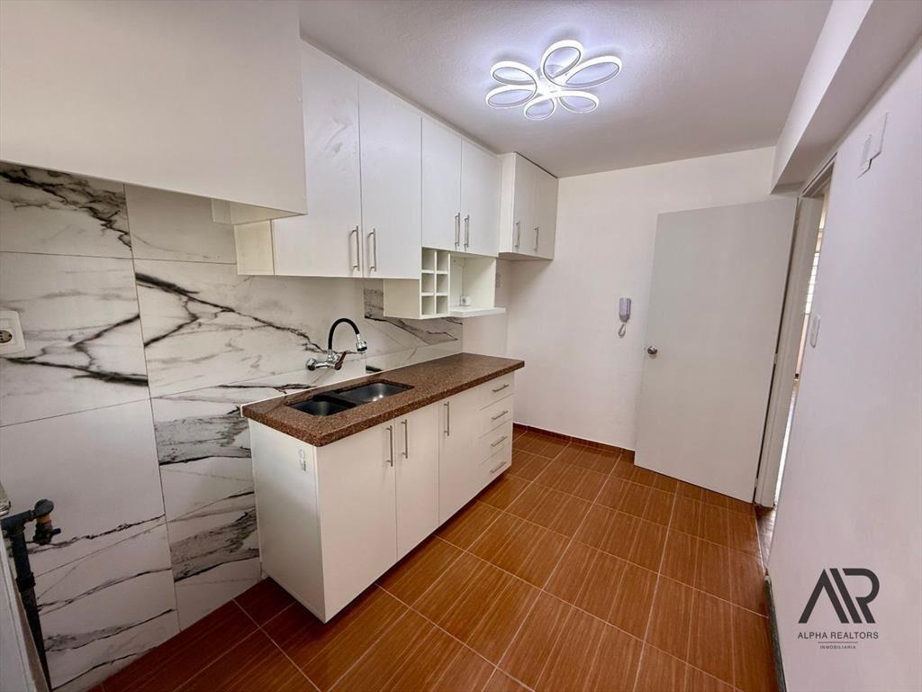 Apartamento en venta de 3 dormitorios c/ cochera en Parq...