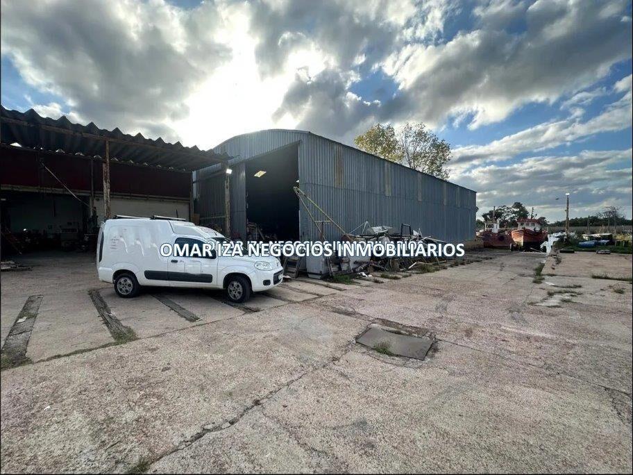 Venta local industrial deposito Santiago Vazquez Santa Luci
