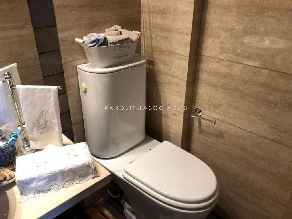 Apartamento de 3 dormitorios en Miami Boulevard,
