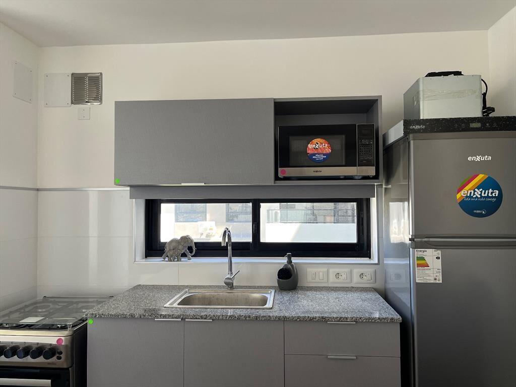 Apartamento en venta en Tres Cruces de dos dormitorios A...