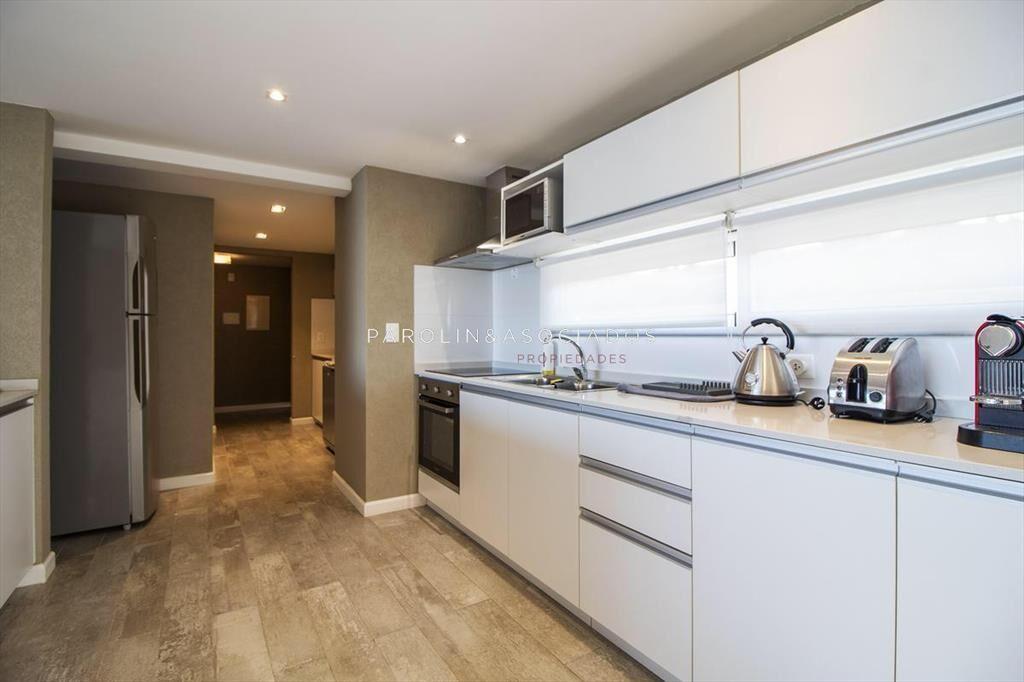 Apartamento en venta de 4 dormitorios en Syrah