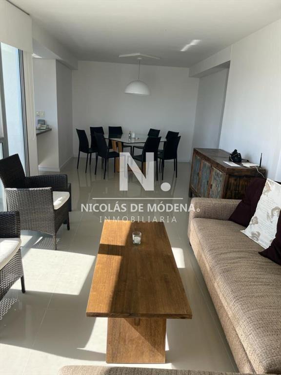 Departamento de 3 dormitorios en venta proximo a