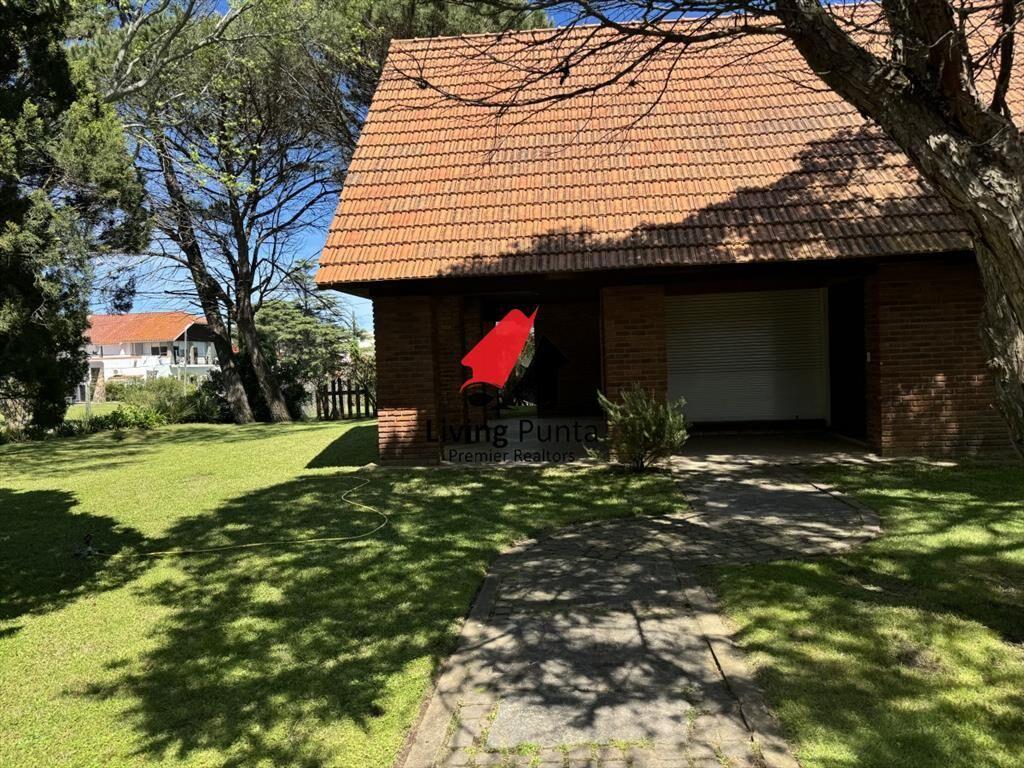 Hermosa casa a 200 mtrs del mar